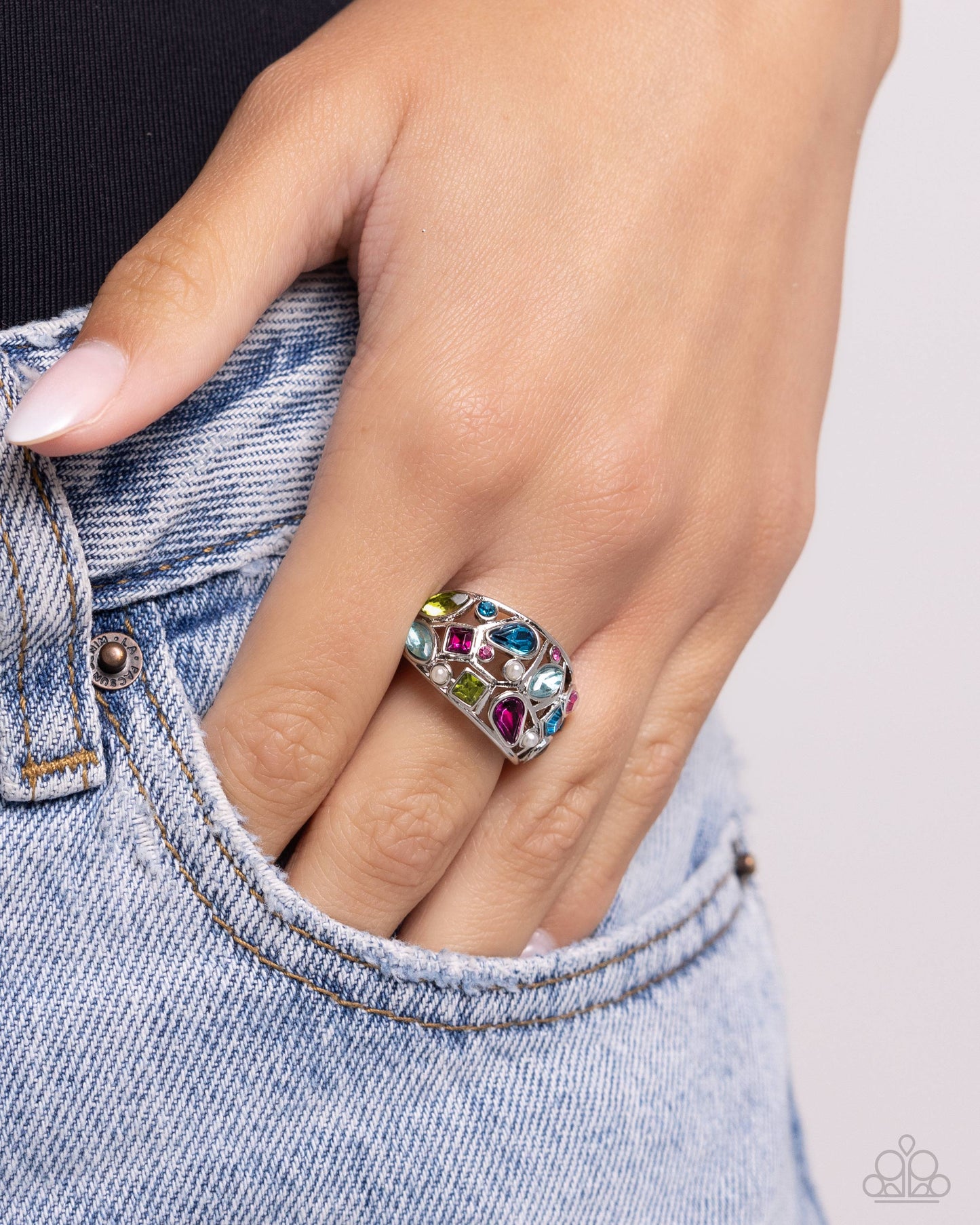 A Finishing Touch Abstract Accuracy - Pink Ring