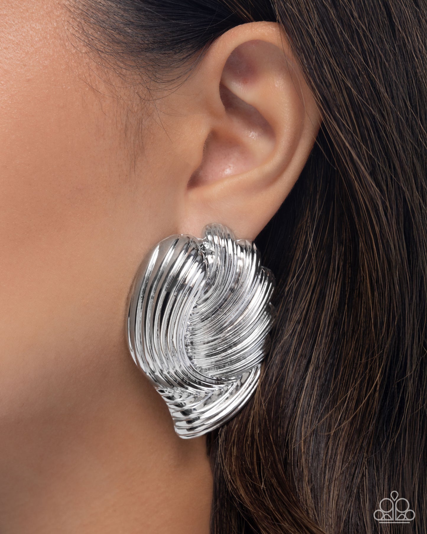 A Finishing Touch Carnivale Confidence - Silver Earrings