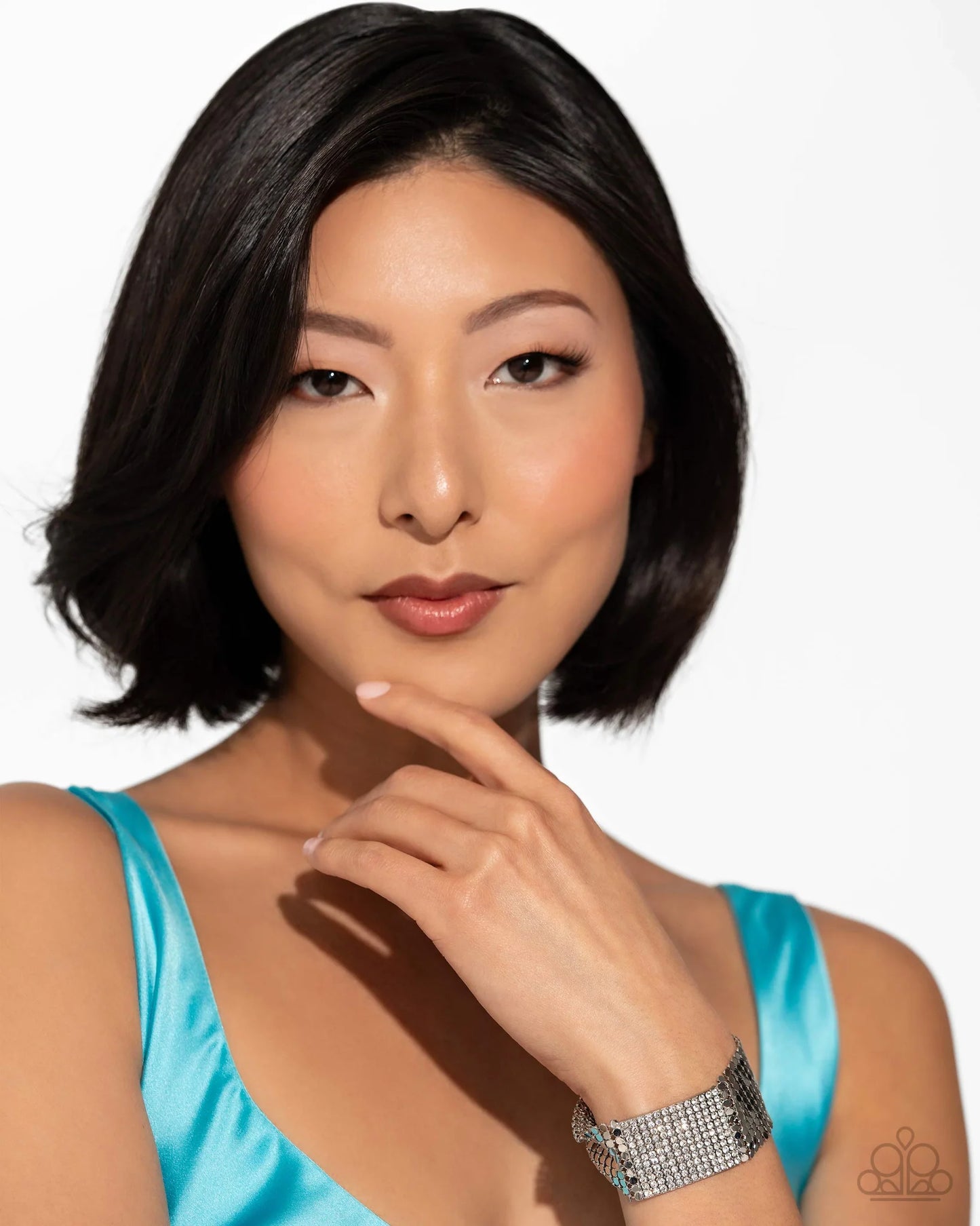 A Finishing Touch Disco Dame - White Bracelet -August 2024 Life Of The Party