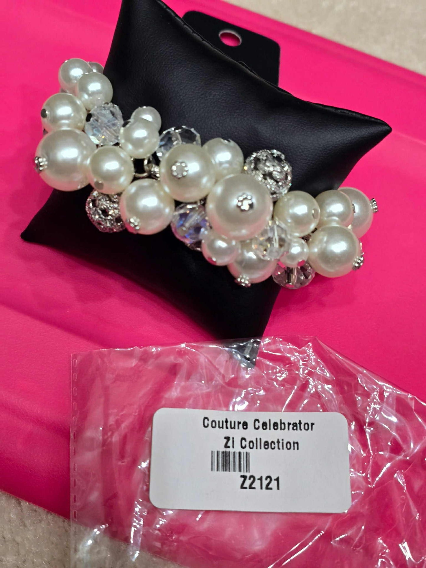 A Finishing Touch Couture Celebrator Zi Bracelet