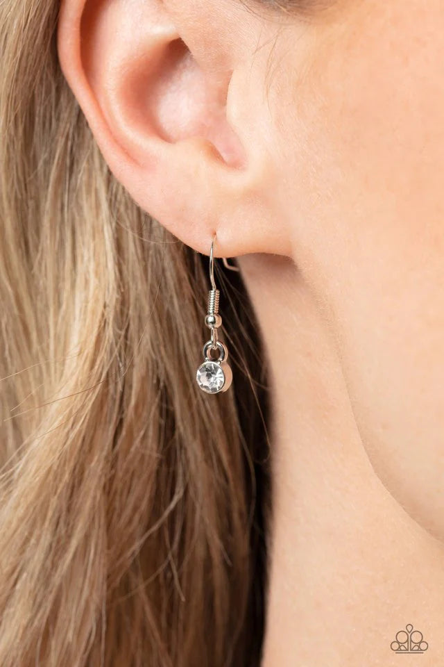 A Finishing Touch Twinkle of an Eye - Black Necklace