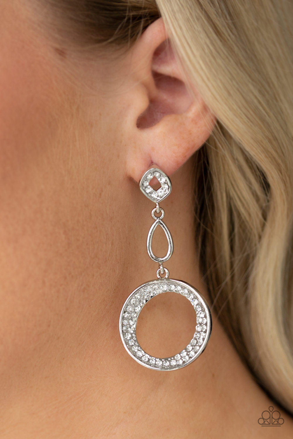 Paparazzi On The Glamour Scene - White Post Earrings - A Finishing Touch
