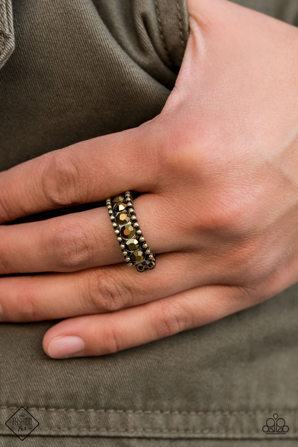 Paparazzi Magnificent Musings - August's Fashion Fix 2020 Complete Trend Blend - A Finishing Touch