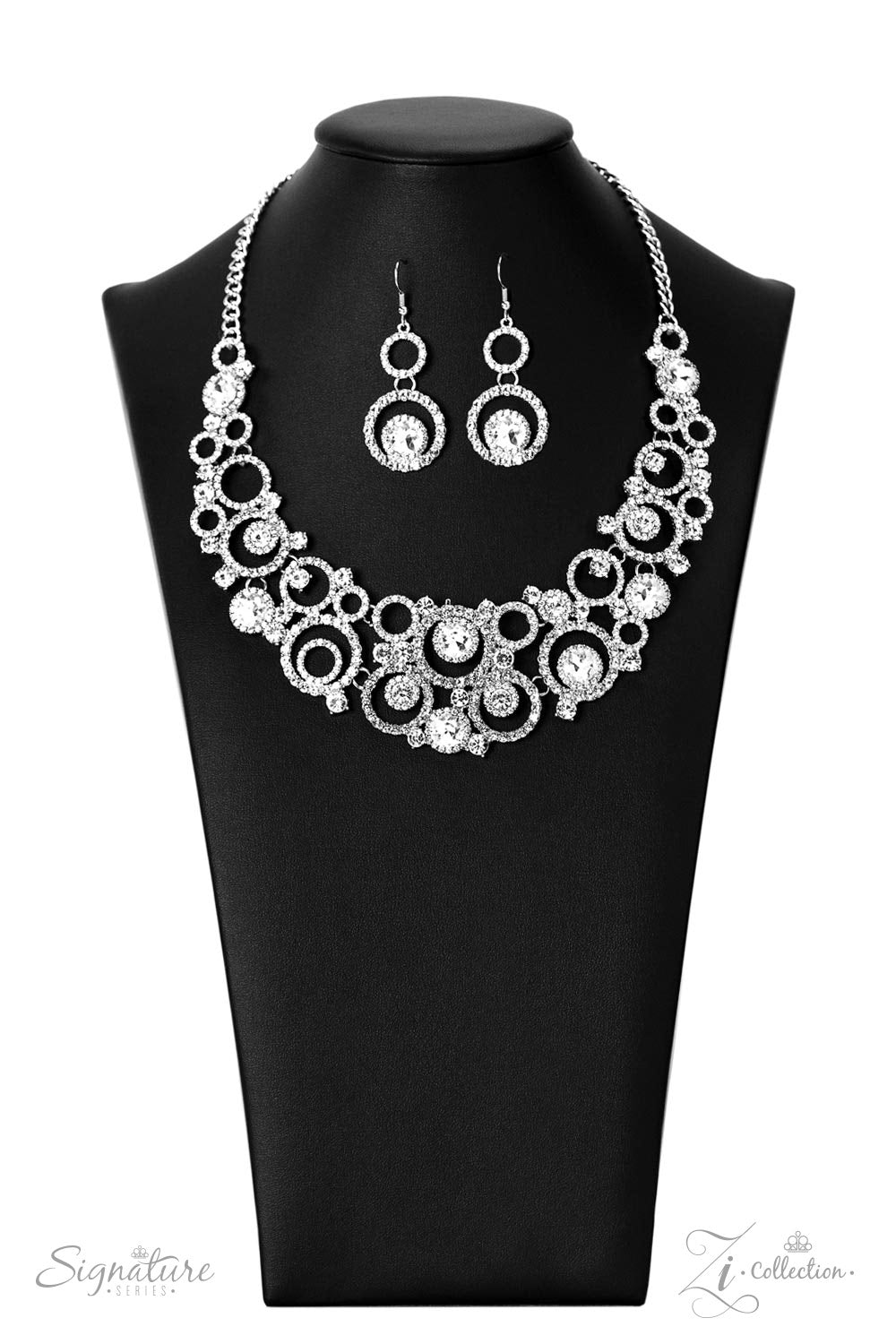 22 pieces of Paparazzi Jewelry All new!