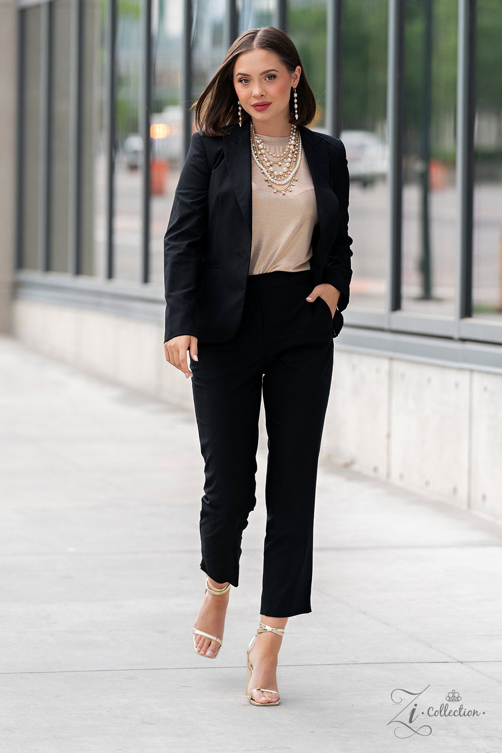 A Finishing Touch Aristocratic - Gold Necklace - 2023 Zi Collection