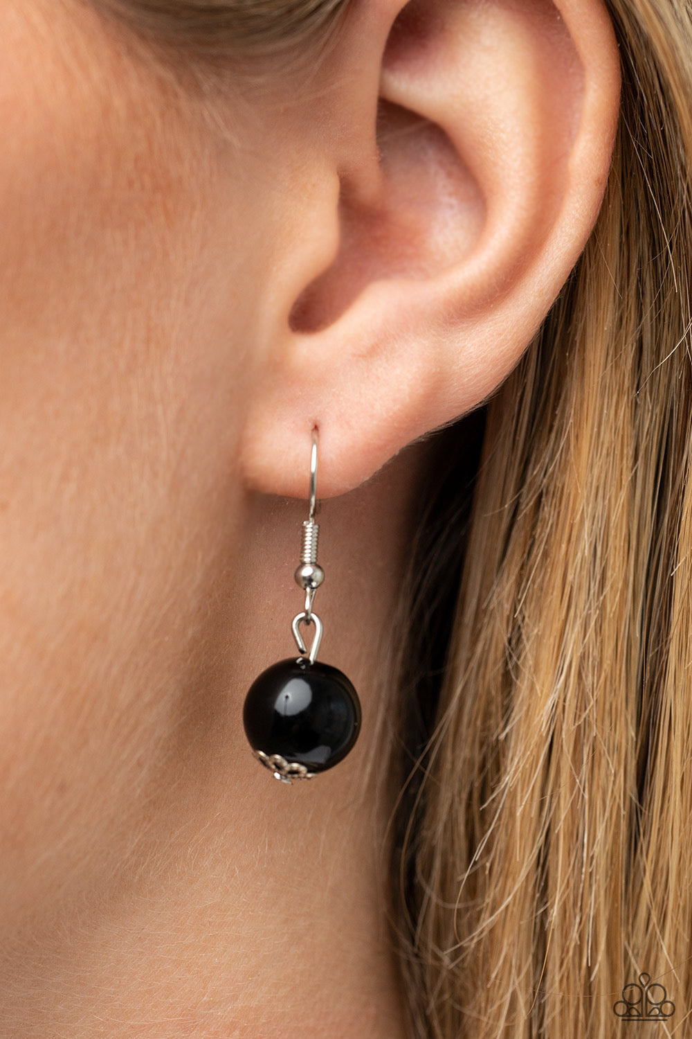 Paparazzi Yacht Catch - Black Necklace -Paparazzi Jewelry Images