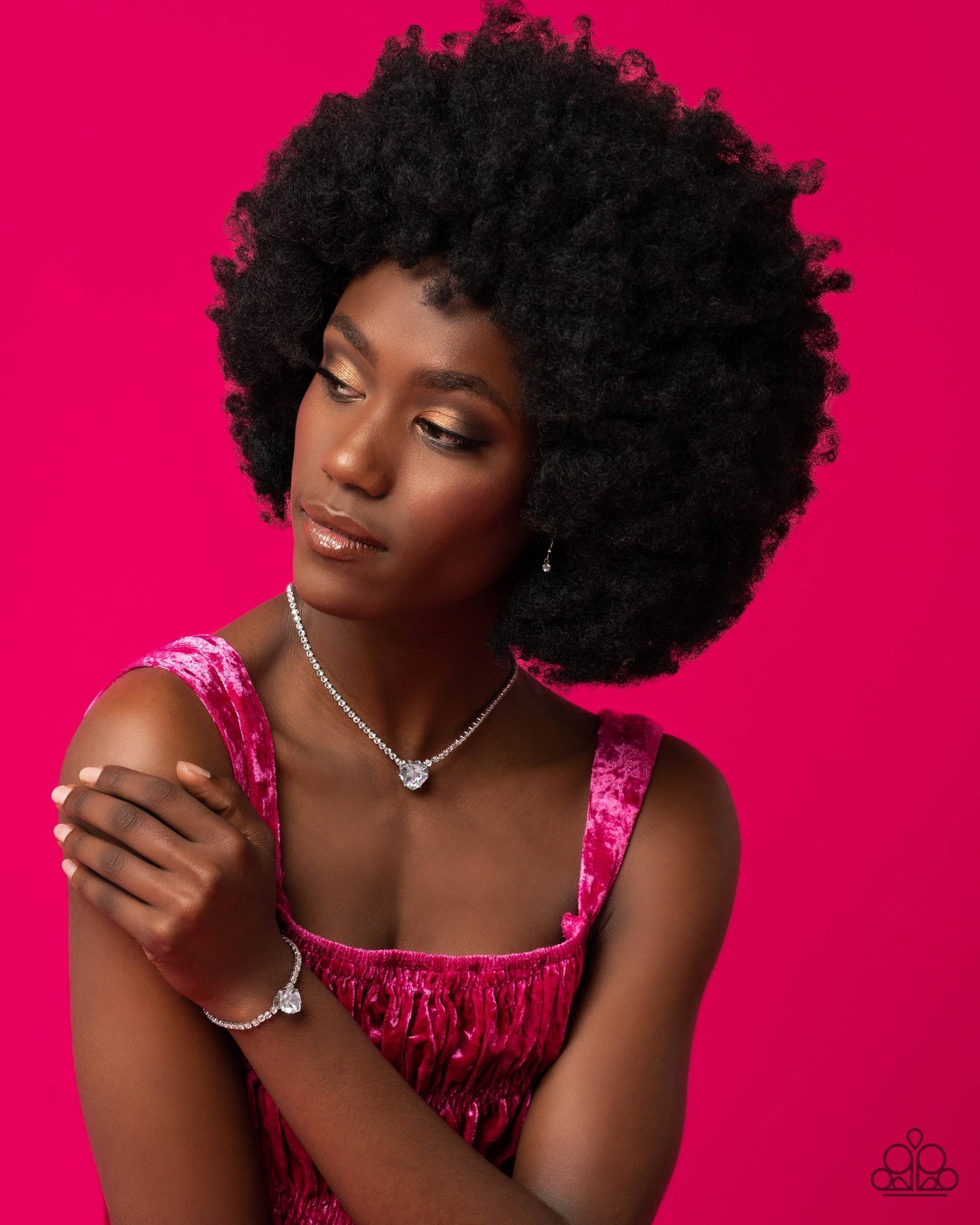 Paparazzi Flirty Fiancé - White Choker Necklace -Paparazzi Jewelry Images