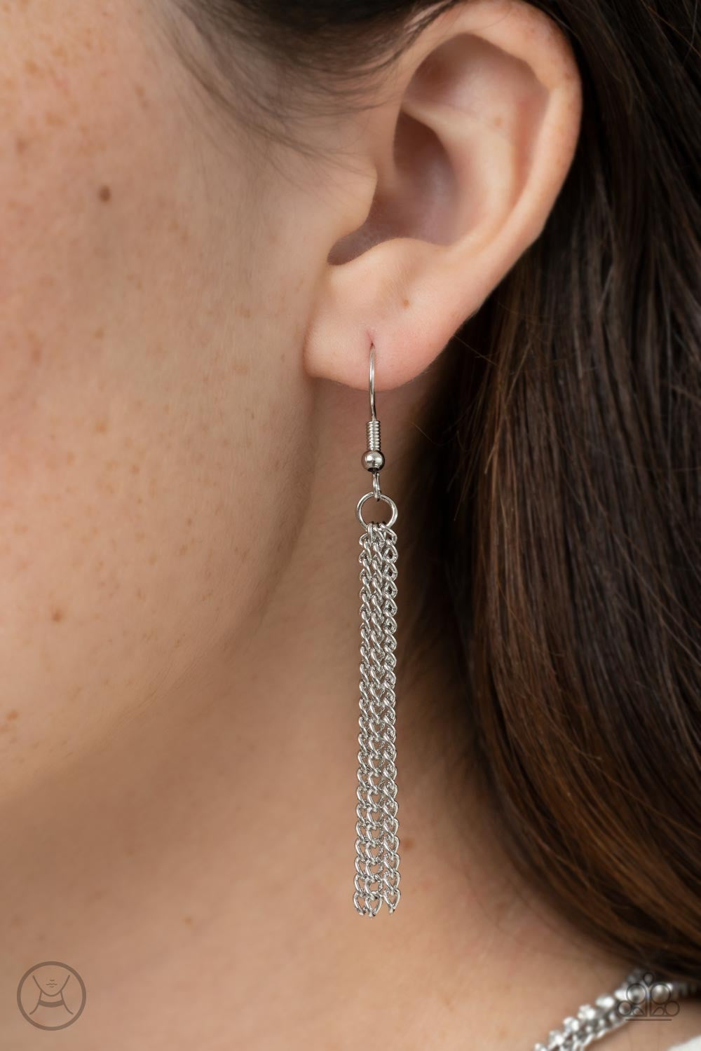 Paparazzi Glitzy Gusto - White Choker Necklace