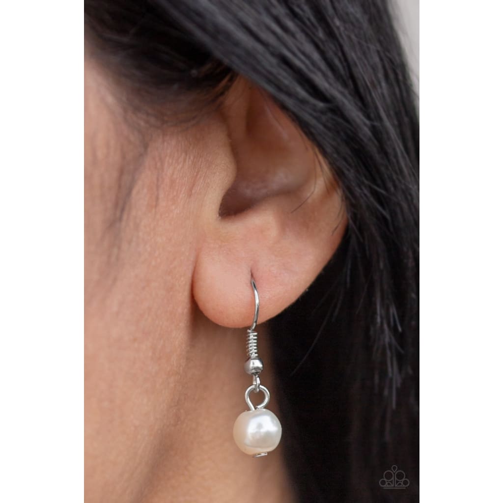 Paparazzi Bow Before The Queen - White Necklace - A Finishing Touch