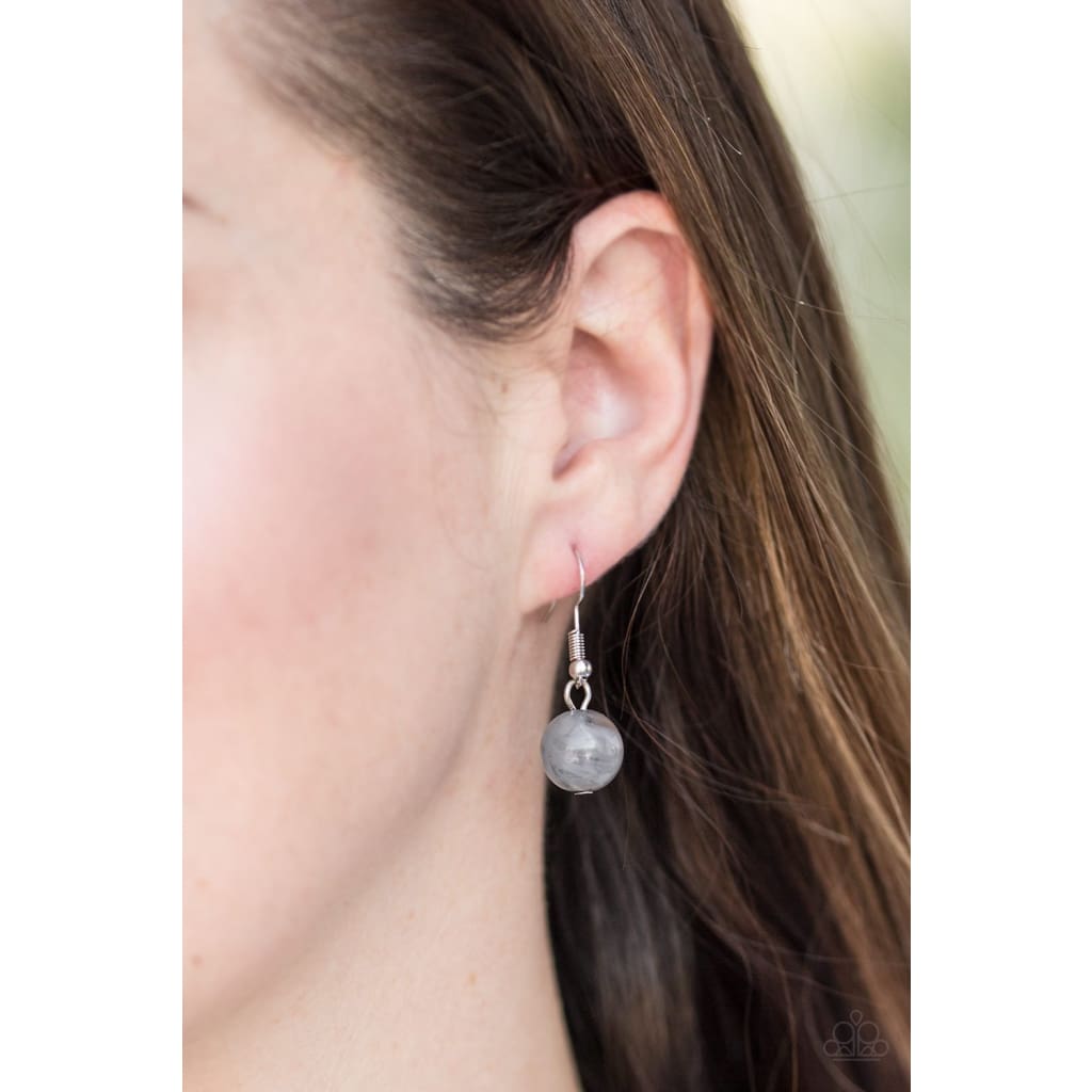 Paparazzi For The Love Of Fashion - Silver Necklace - A Finishing Touch