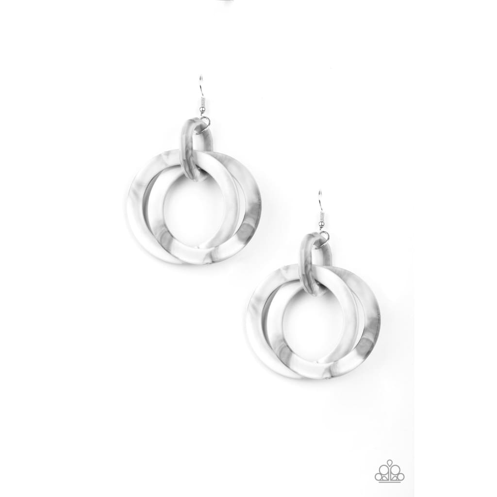 Paparazzi Retro Riviera - Silver - A Finishing Touch