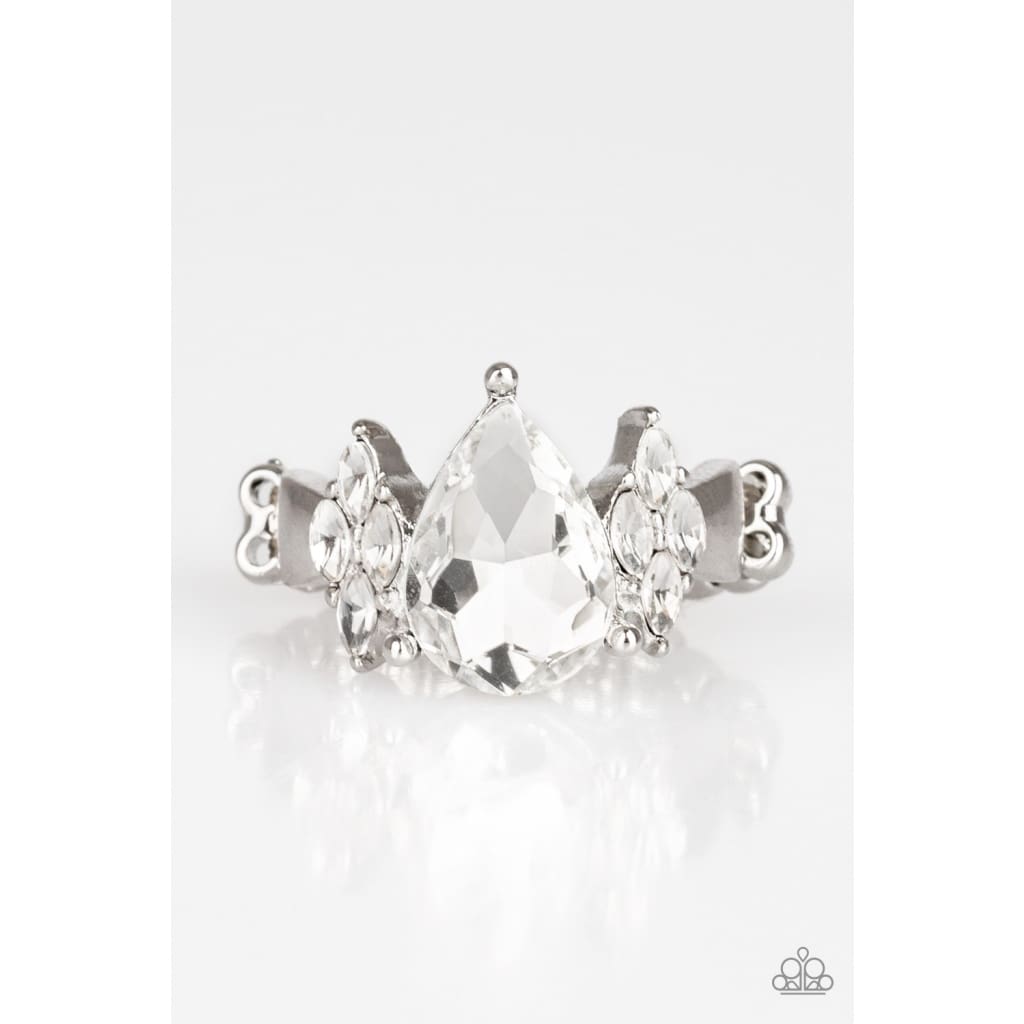 Paparazzi Yas Queen - White Ring - A Finishing Touch