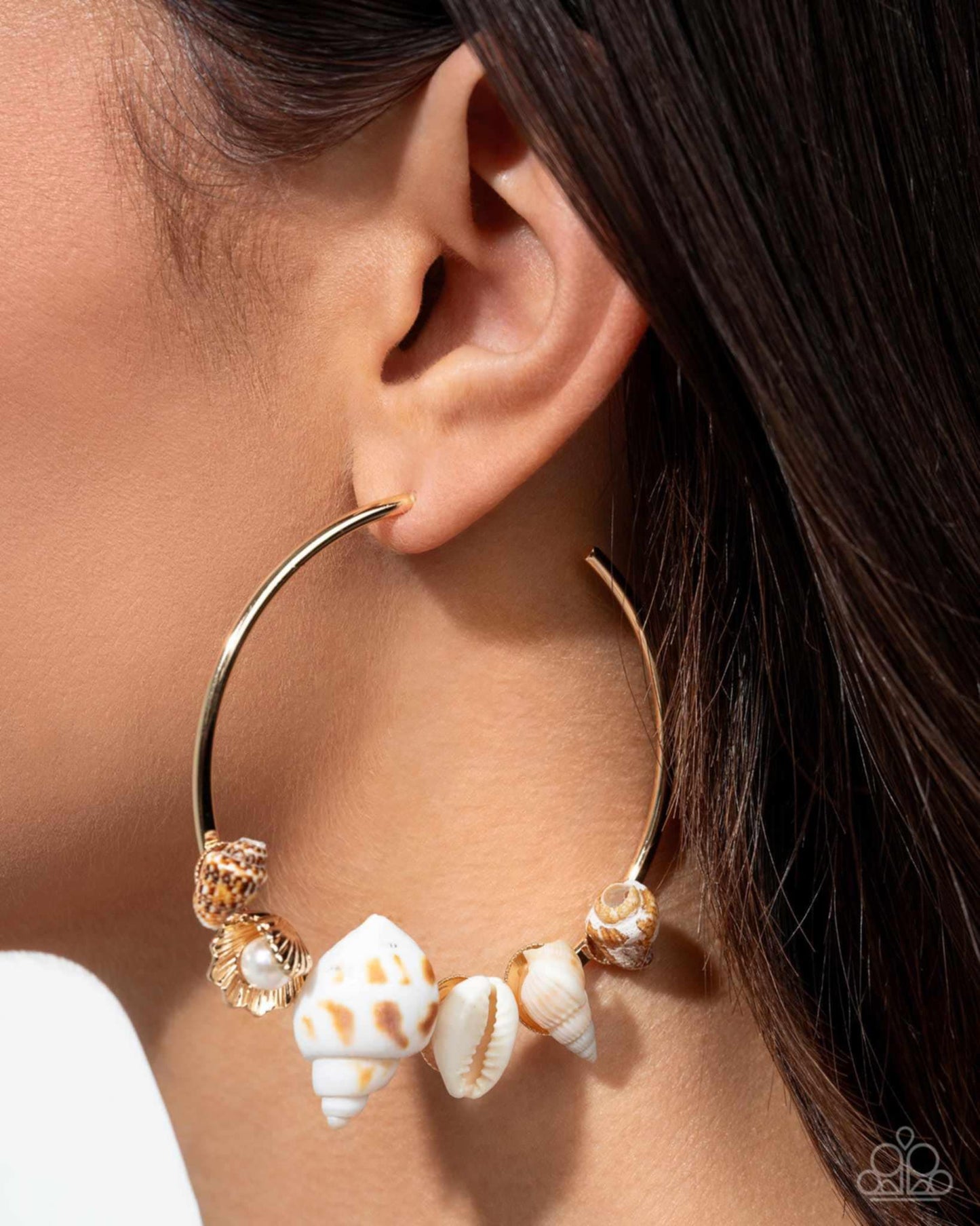 A Finishing Touch Seashell Sonnet - Gold Hoop Earrings