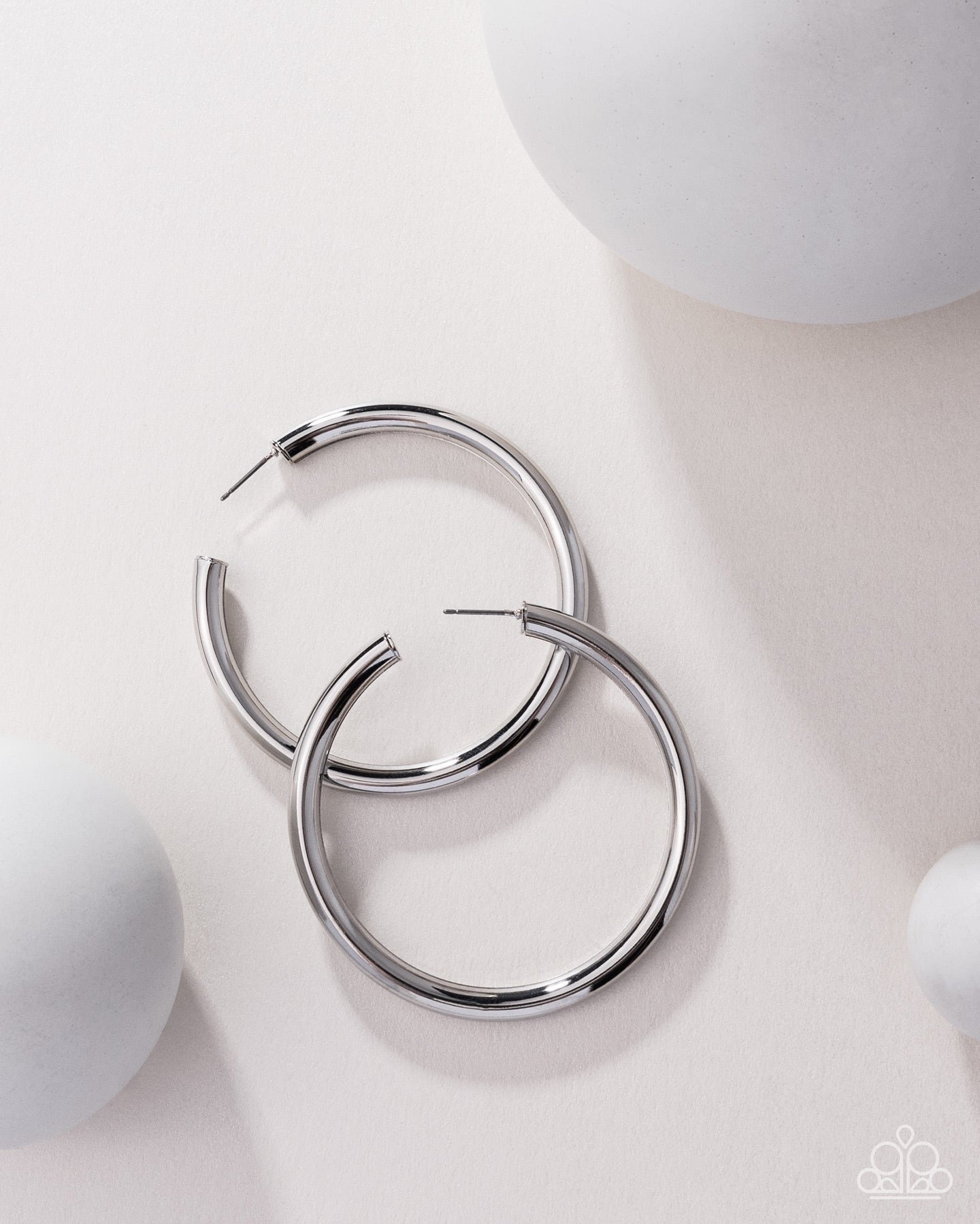 Paparazzi Curve Ball - Silver Hoop Earrings – A Finishing