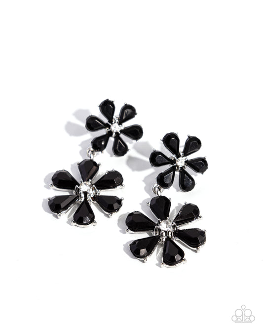 Paparazzi A Blast of Blossoms - Black Earrings