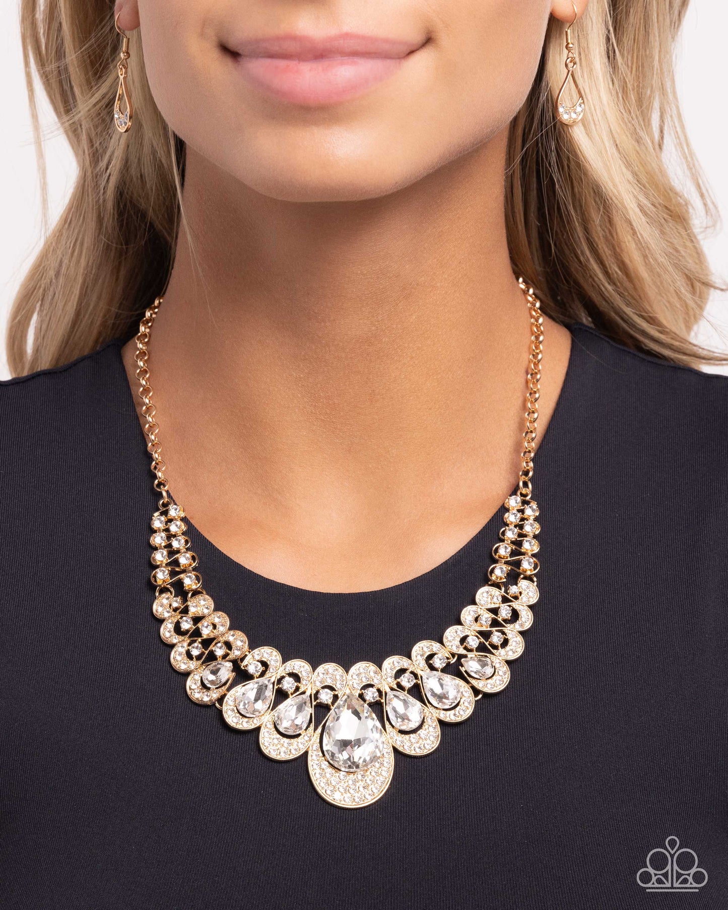 A Finishing Touch Infinite Idol - Gold Necklace