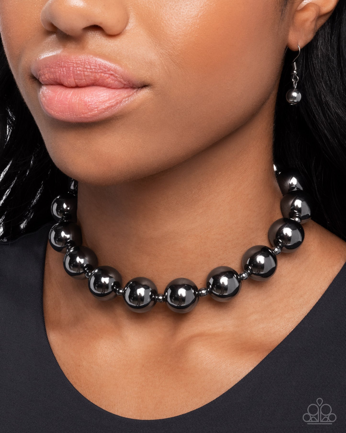 A Finishing Touch Flattery Will Get You Everywhere - Black Necklace