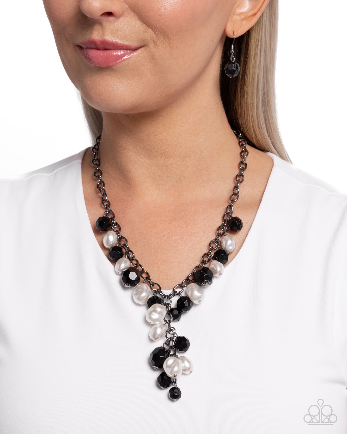 A Finishing Touch Beehive Barrage - Black Necklace