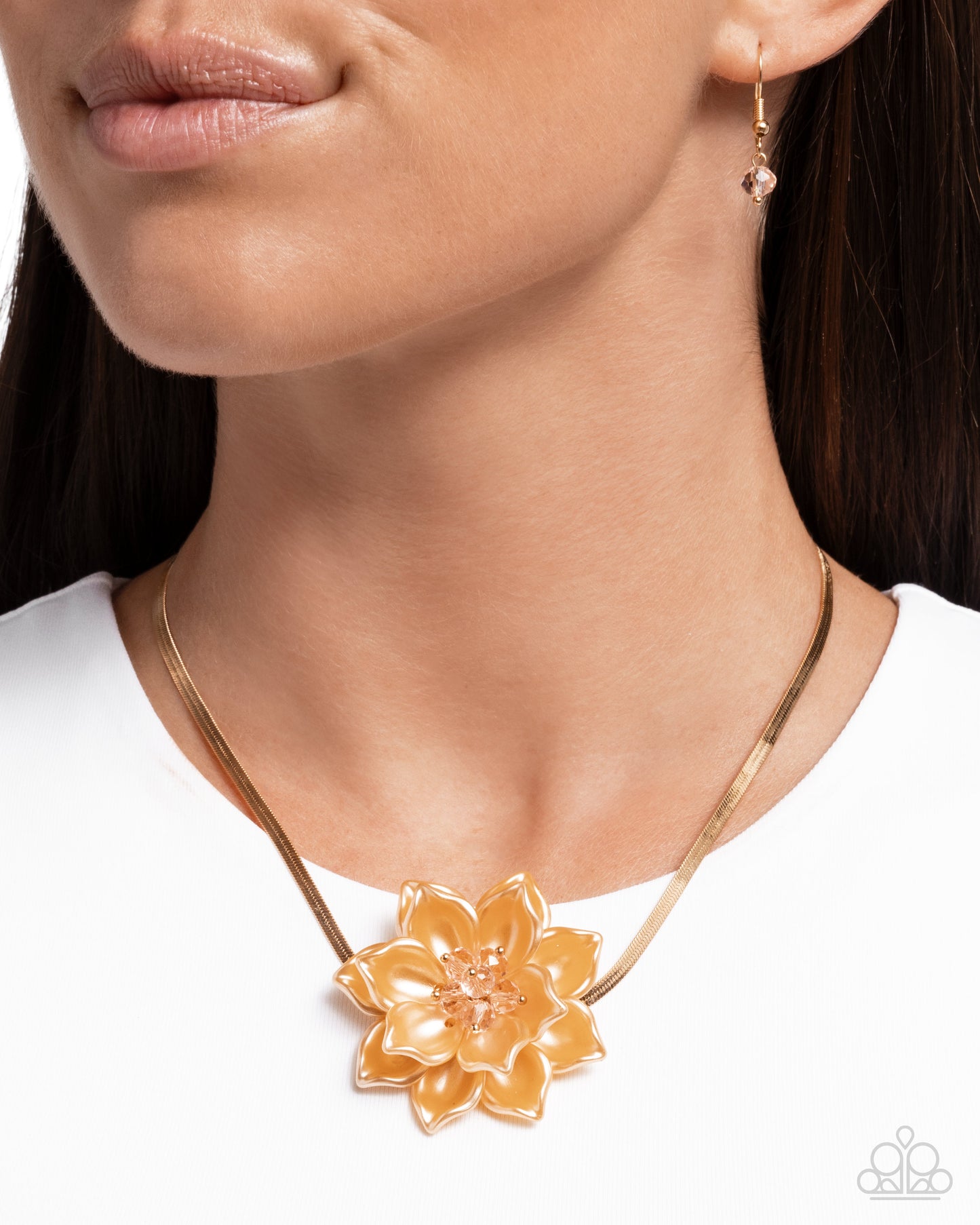 A Finishing Touch Banquet Blossom - Yellow Necklace