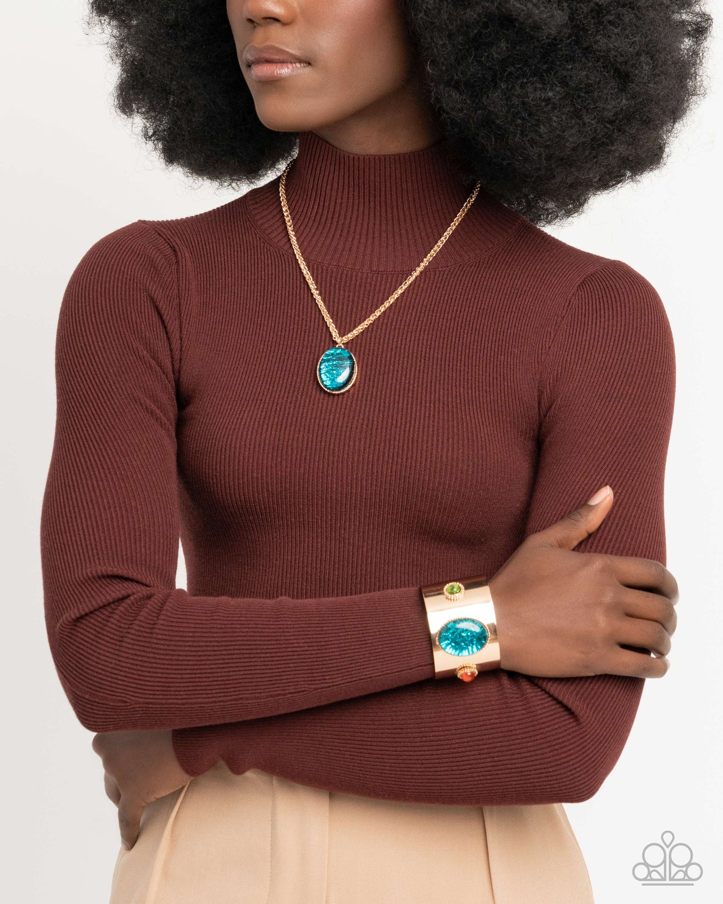 A Finishing Touch Rule the Light - Gold Necklace and Bracelet