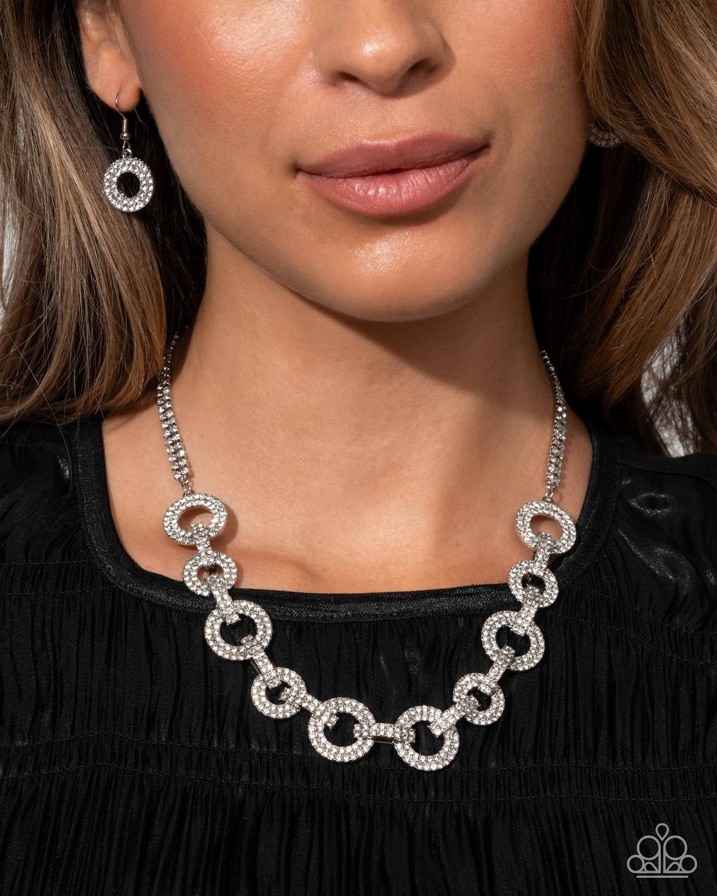 A Finishing Touch Elegant Embrace - White Necklace