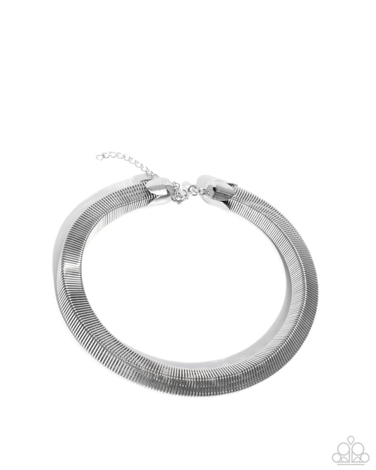 A Finishing Touch Sleek Suite - Silver Necklace