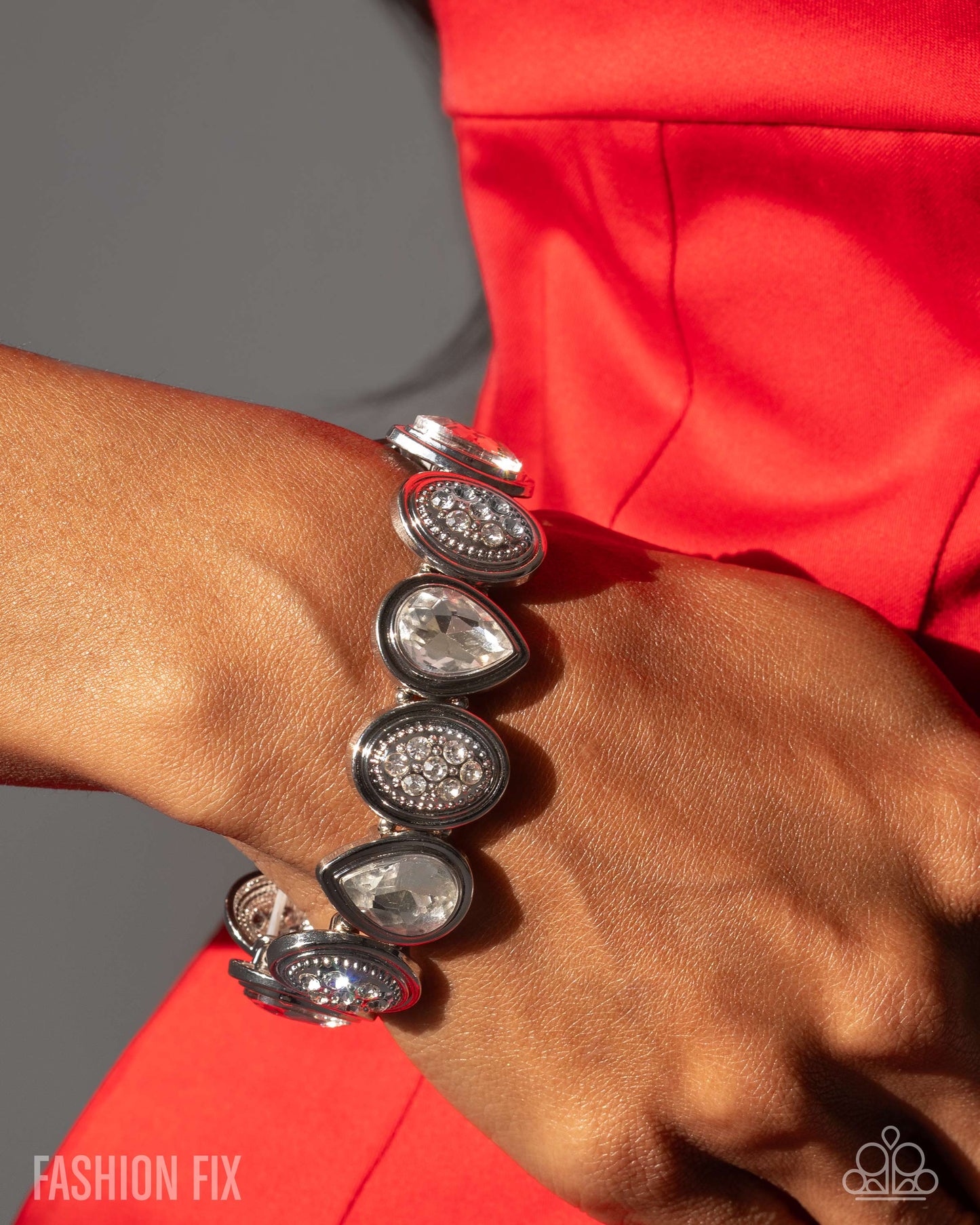 A Finishing Touch Fashion Fix July 2025 -Fiercely 5th Avenue