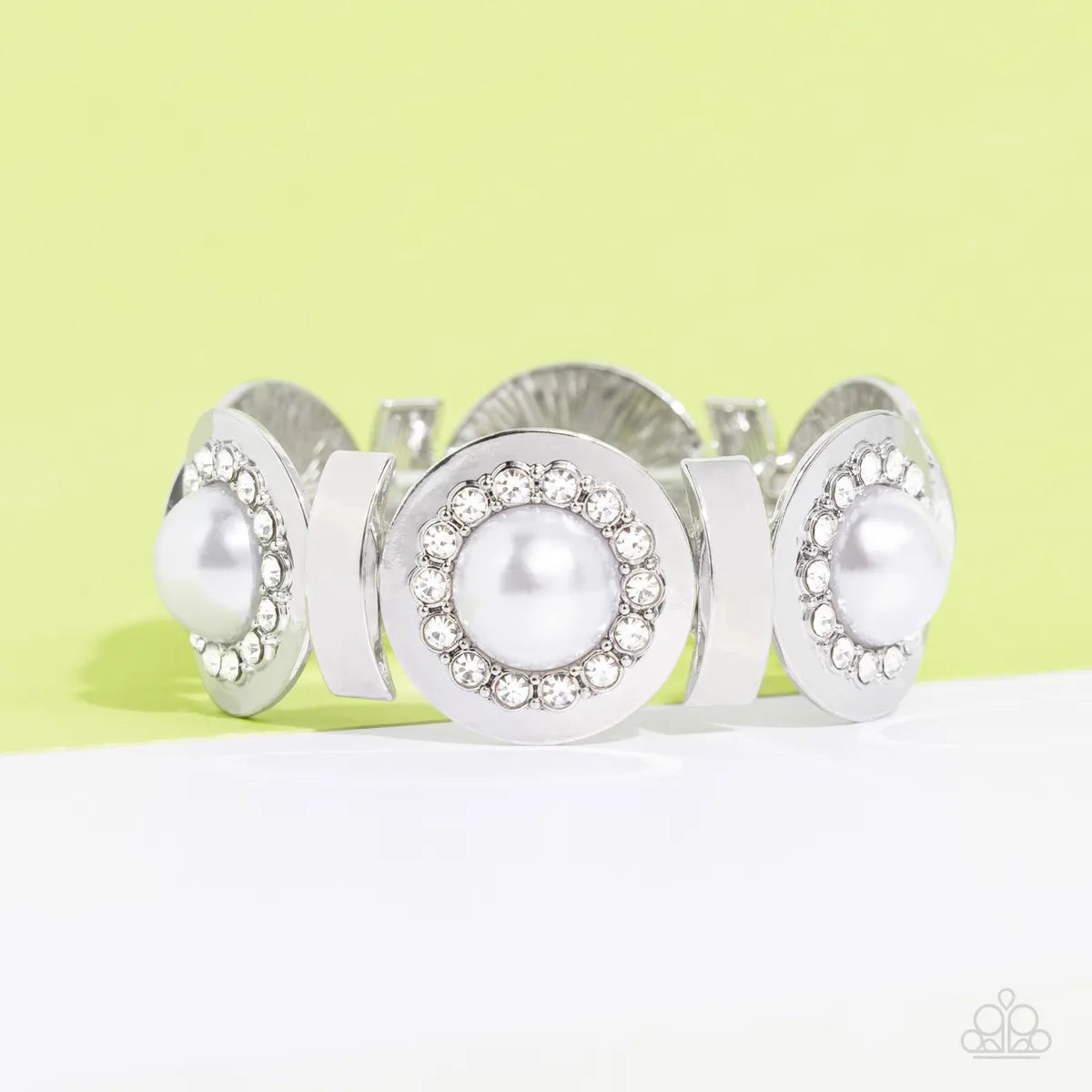 Pearl Bracelets - Paparazzi Summer Serenade - White Bracelet Paparazzi jewelry image