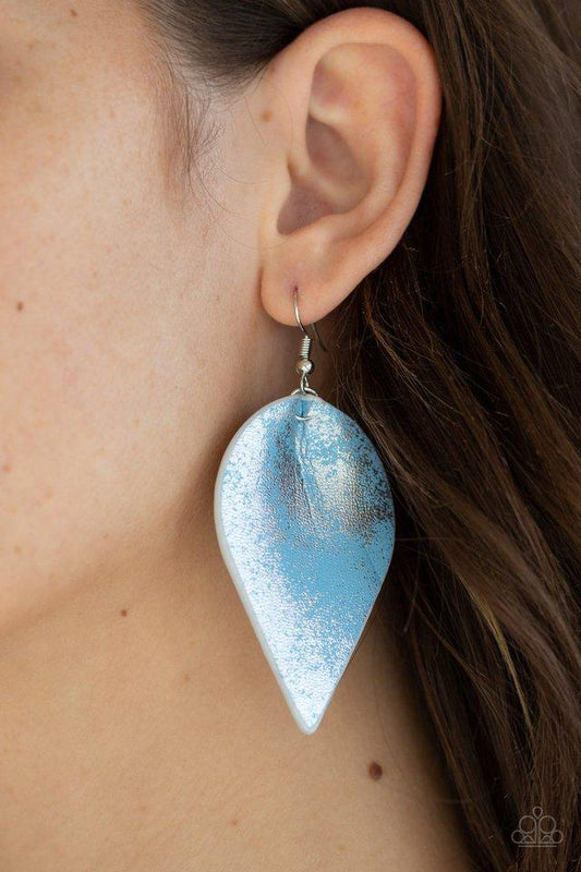 A Finishing Touch Enchanted Shimmer - Blue Earrings