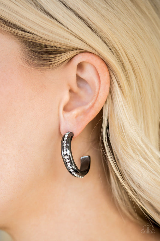 Paparazzi Earrings - 5th Avenue Fashionista - Black Earrings  Paparazzi jewelry images