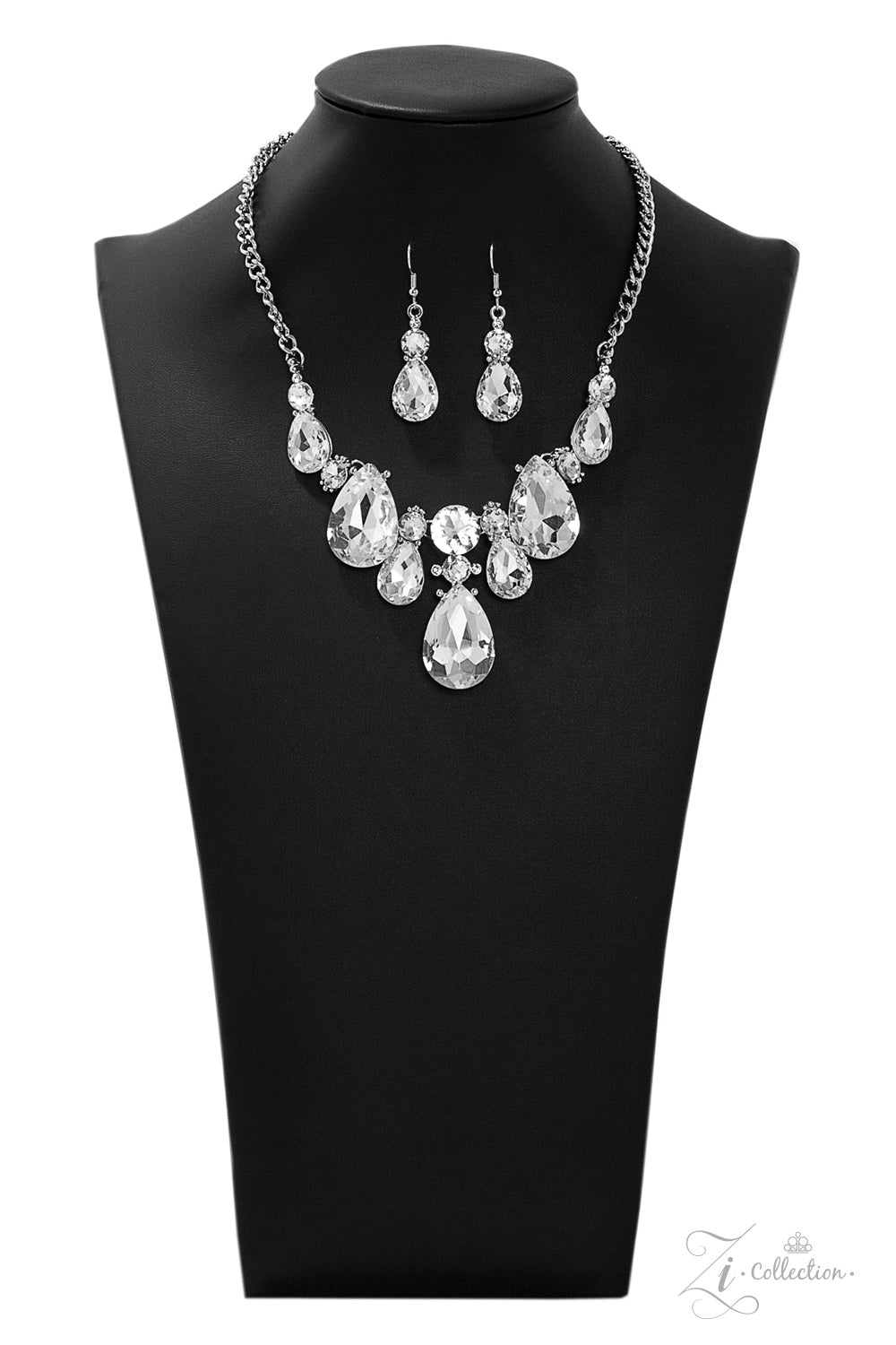Paparazzi Reign 2019 Zi Collection White Necklace - A Finishing Touch 