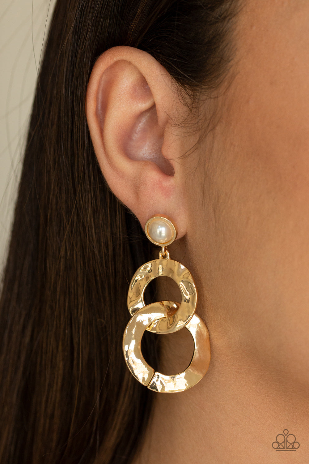 Paparazzi On Scene - Gold Post Earrings - A Finishing Touch 