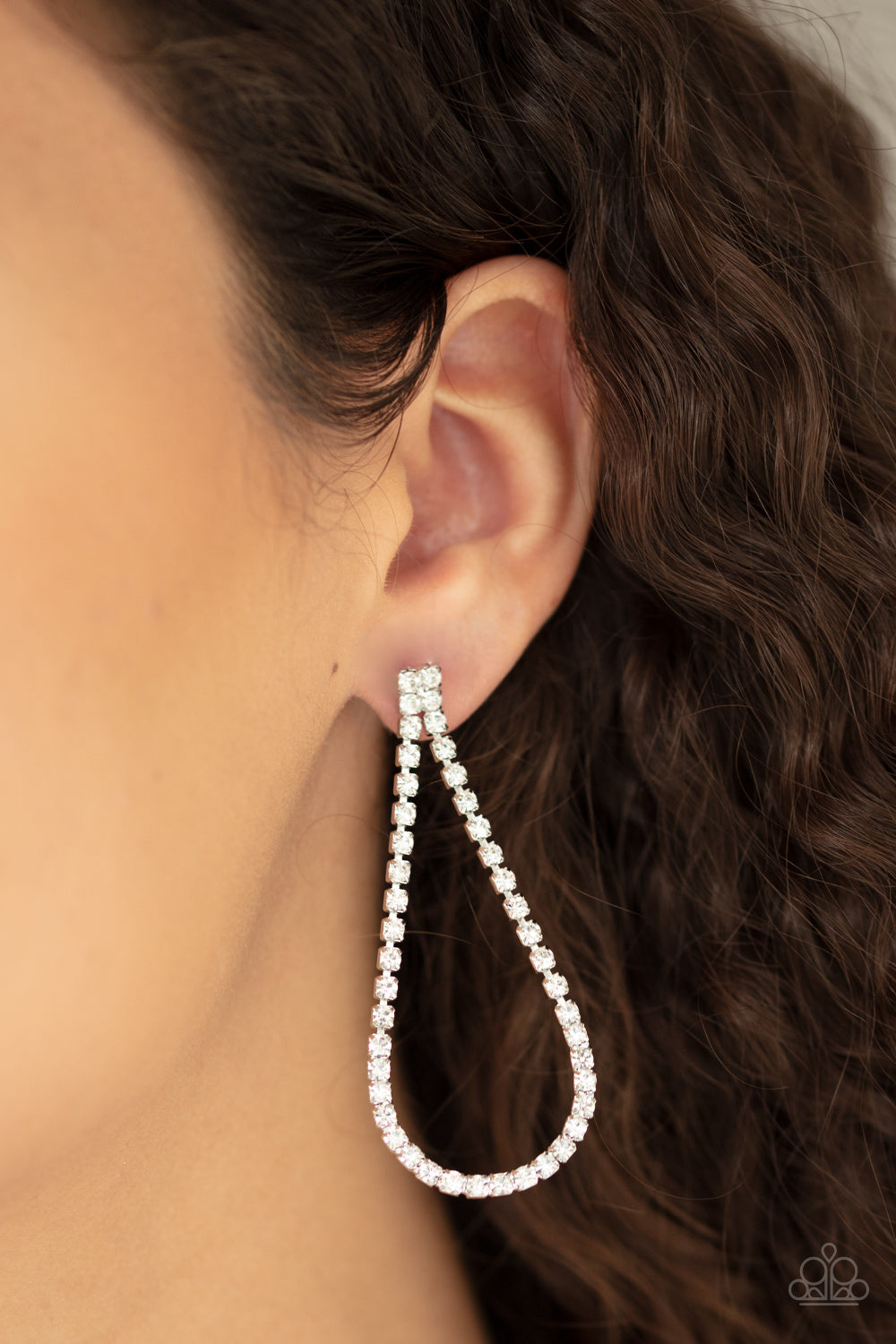Paparazzi Diamond Drops - White Earrings - A Finishing Touch 