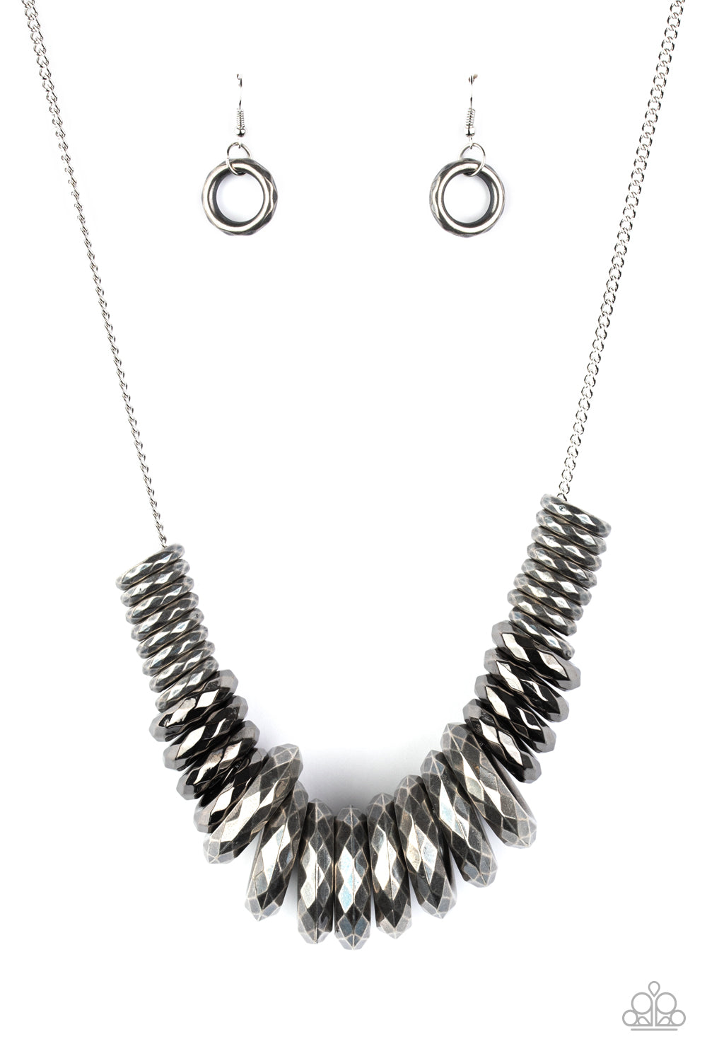 Paparazzi Haute Hardware - Silver Necklace - A Finishing Touch Jewelry