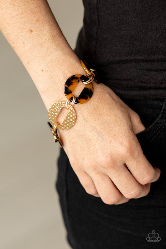 Paparazzi Retro Recharge - Brown Acrylic Bracelet - A Finishing Touch 