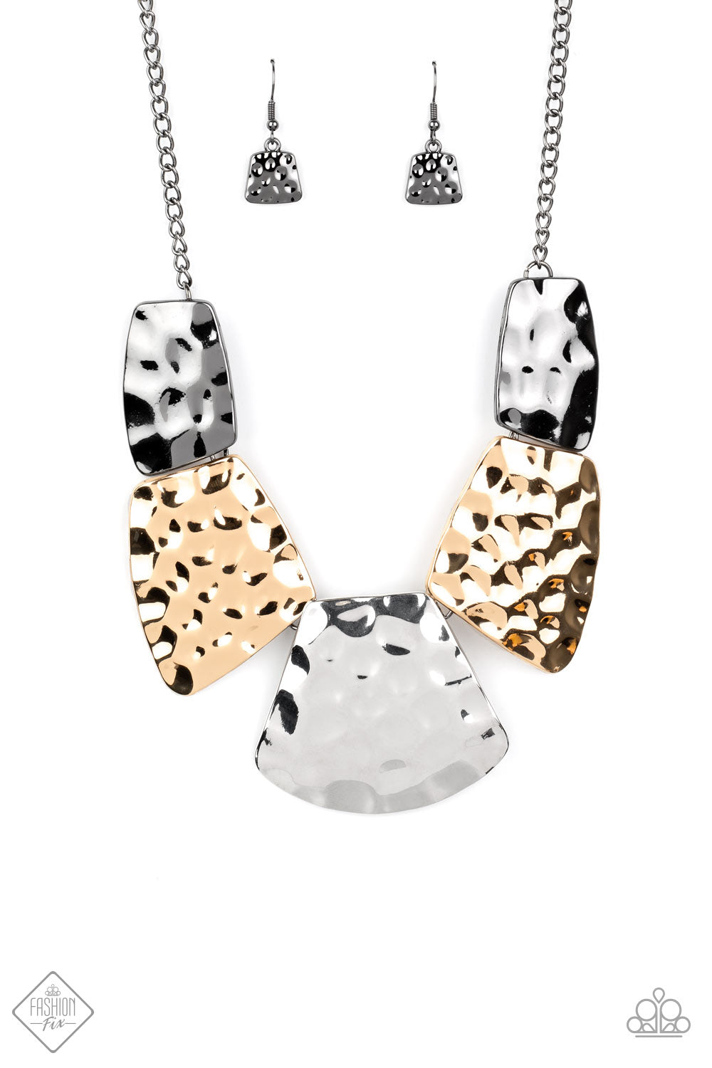 Paparazzi HAUTE Plates - Multi Necklace - A Finishing Touch 