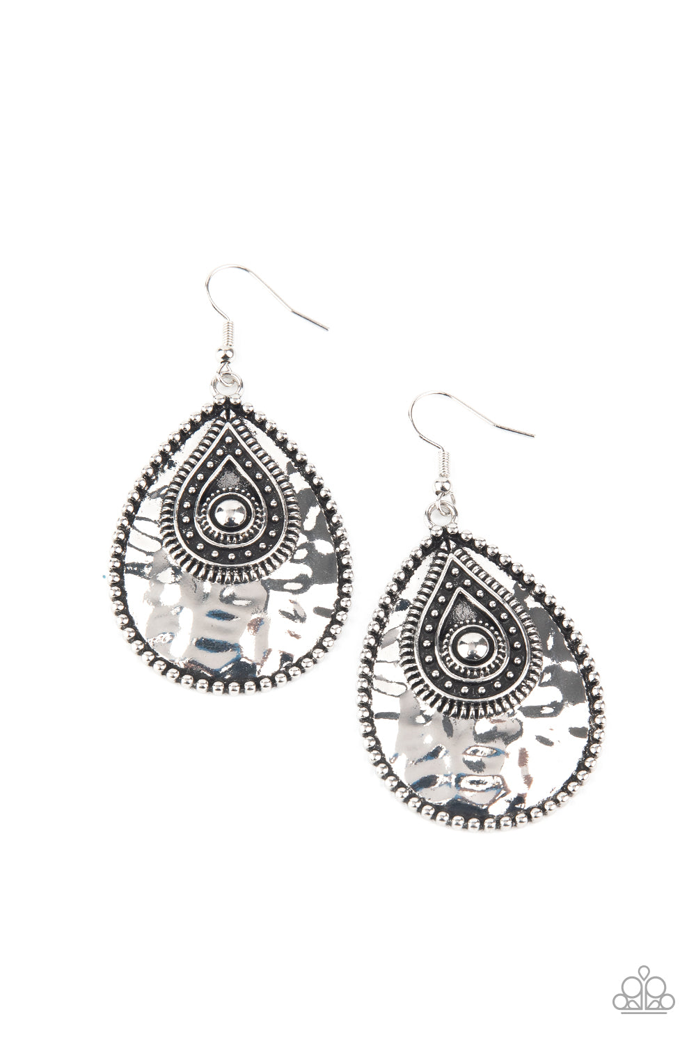 Paparazzi Rural Muse - Silver Earrings - A Finishing Touch 