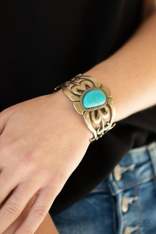 Paparazzi The MESAS are Calling - Brass Bracelet - A Finishing Touch Jewelry