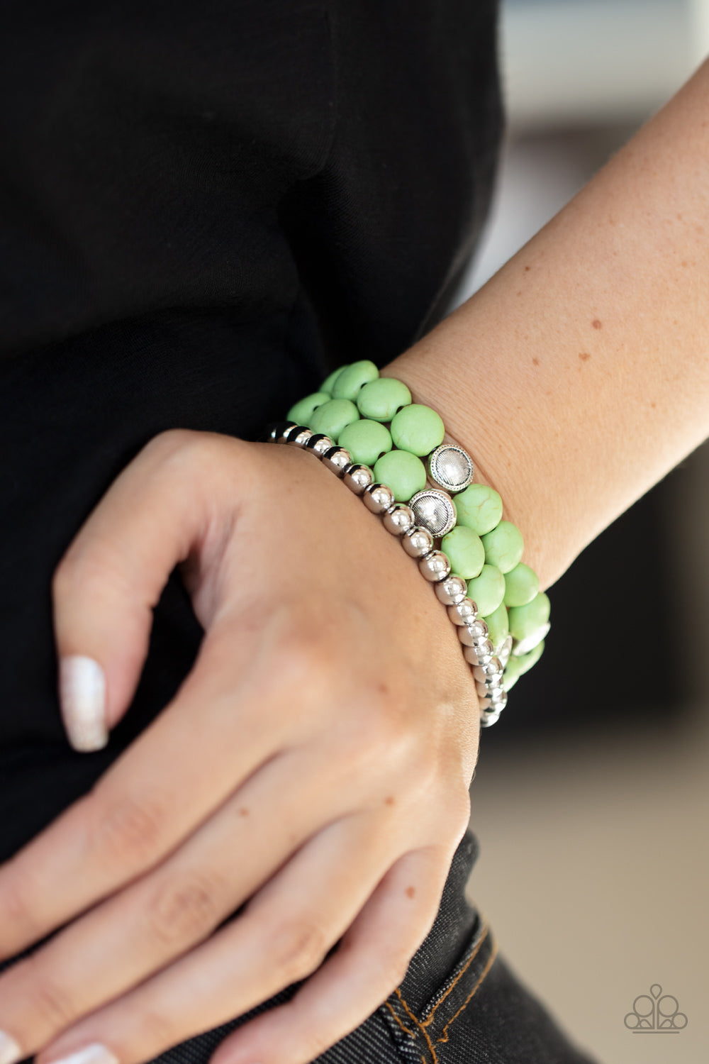Paparazzi Desert Verbena - Green Bracelet - A Finishing Touch Jewelry