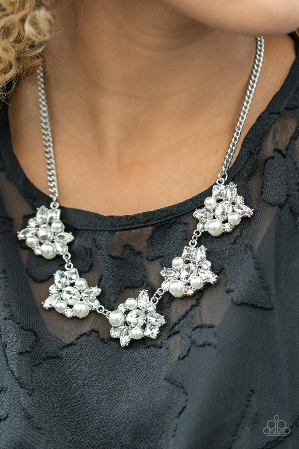 Paparazzi HEIRESS of Them All - White Necklace - A Finishing Touch Jewelry