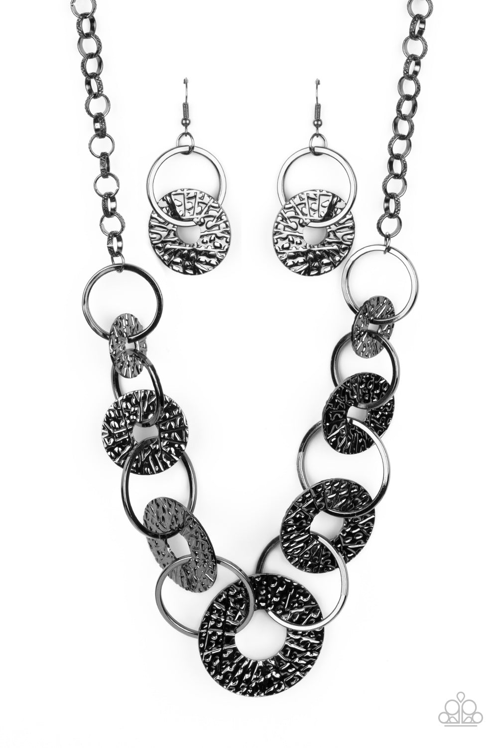 Paparazzi Industrial Envy - Black Necklace - A Finishing Touch Jewelry