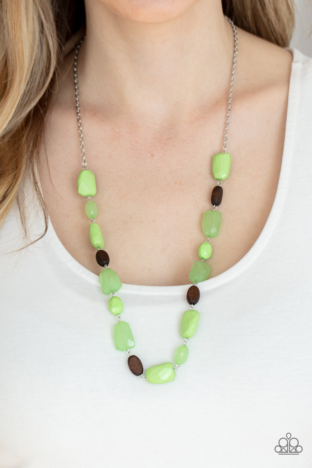 Paparazzi Meadow Escape - Green Necklace - A Finishing Touch Jewelry