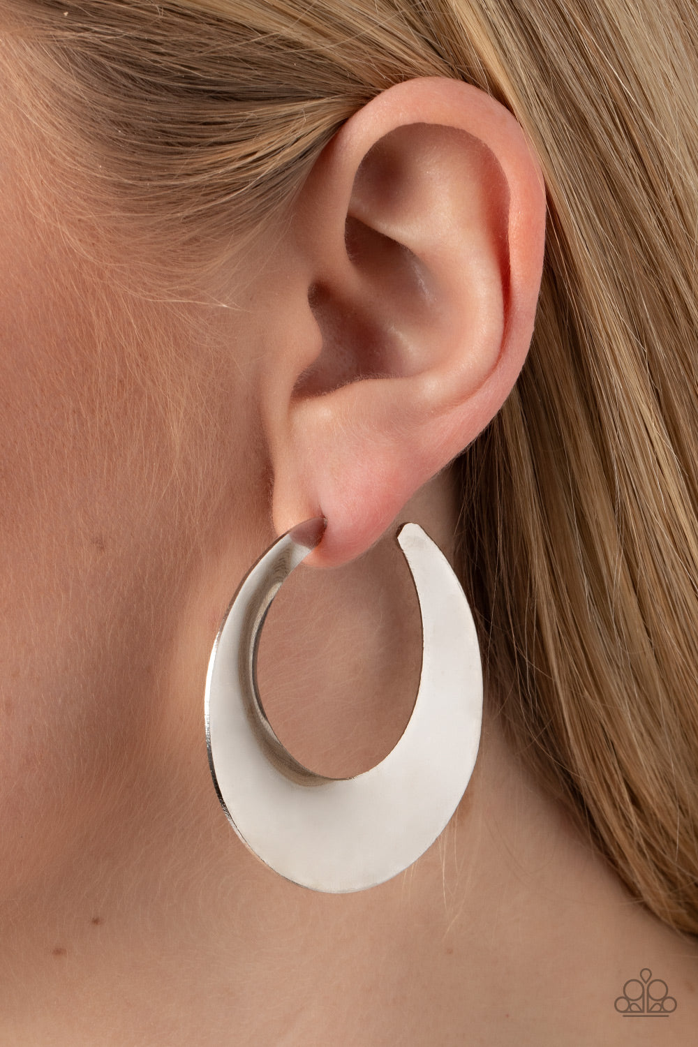 Paparazzi Power Curves - Silver Earrings - A Finishing Touch Jewelry