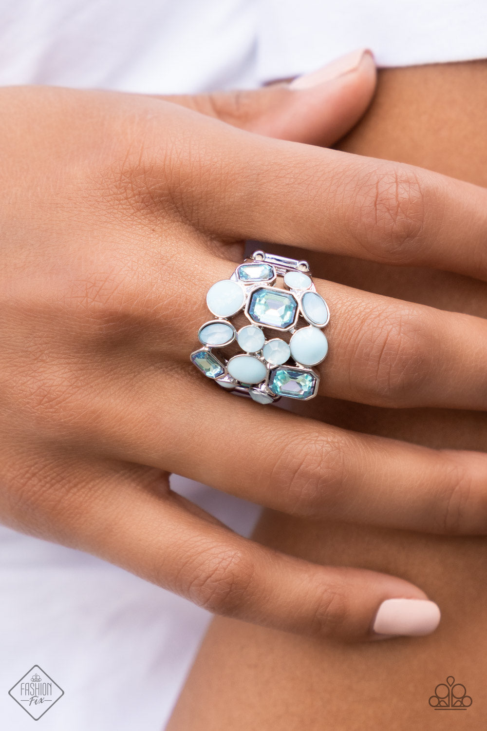 Paparazzi Multichromatic Meditation - Blue Ring - Fashion Fix - A Finishing Touch Jewelry