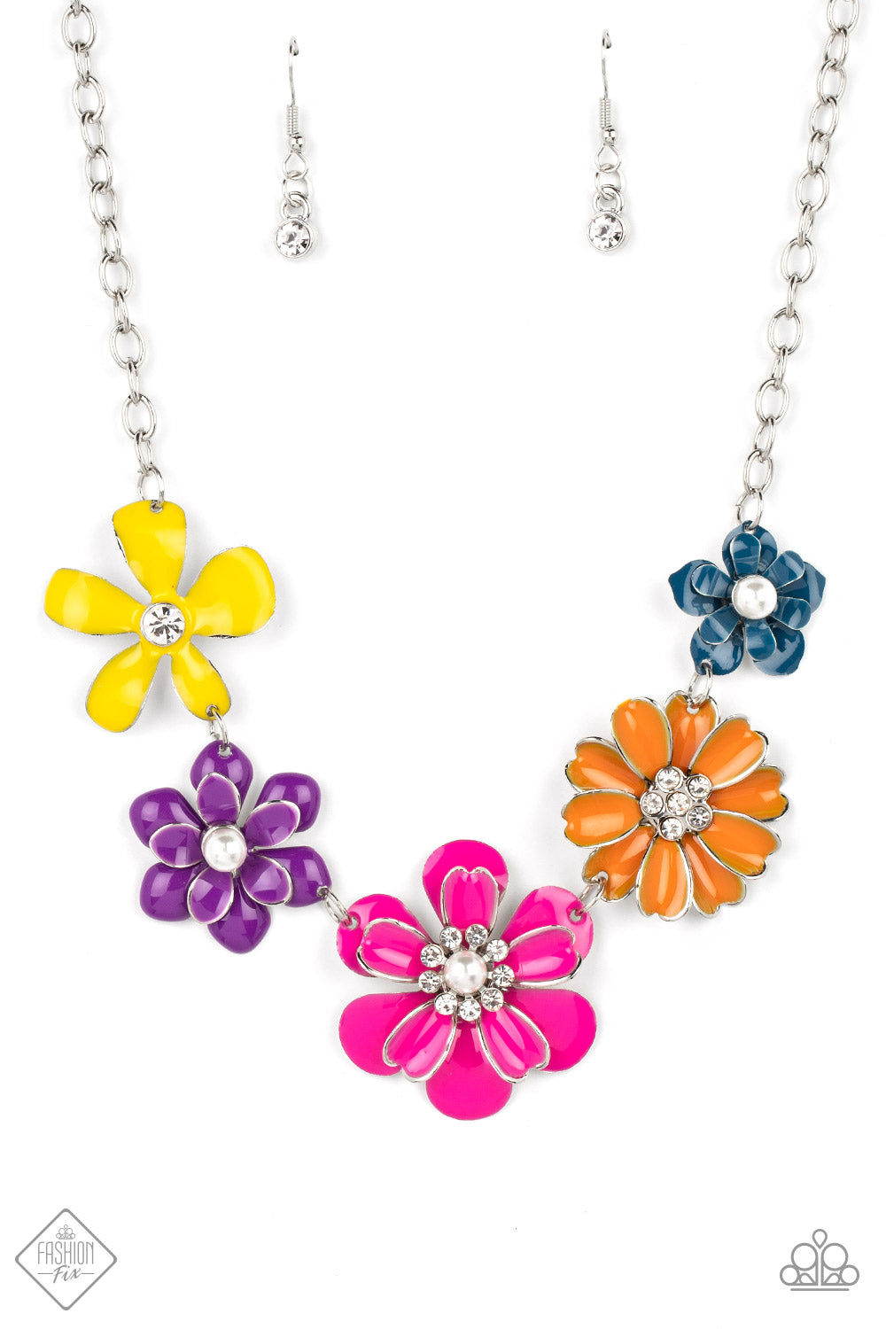 2022 flower necklace fashion design pearl
