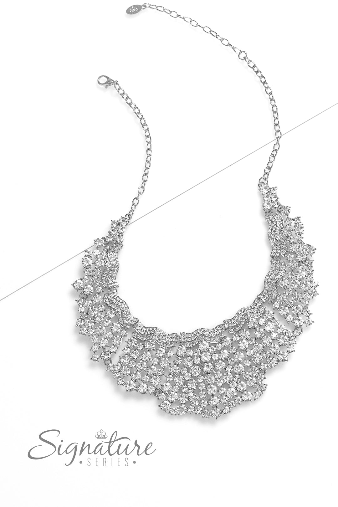 A Finishing Touch The D'Etta 2023 Zi Collection Necklace