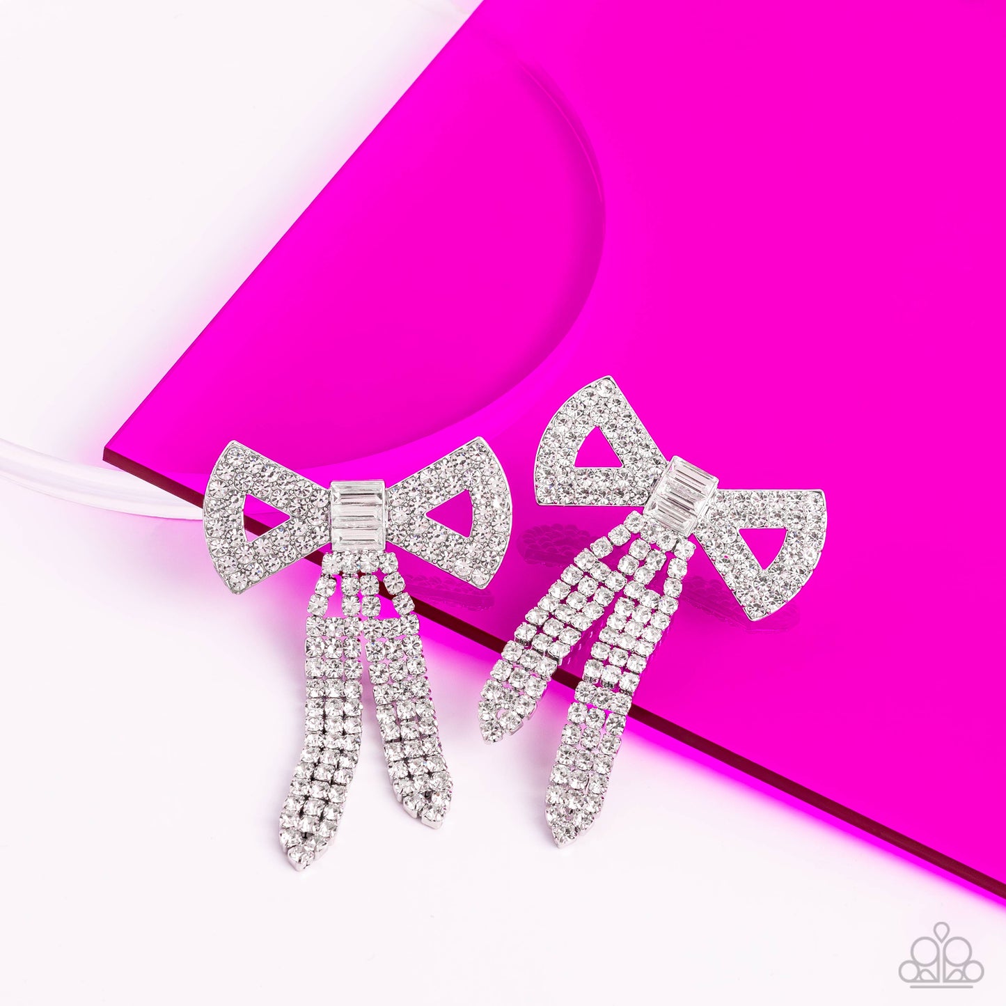 Paparazzi Just BOW White August 2023 Life of the Party Earrings