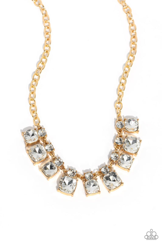 Paparazzi Fitted Fantasy - Gold Necklace