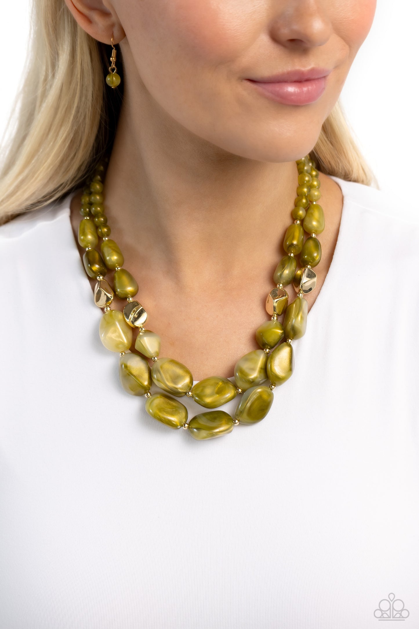 Paparazzi Seize the Statement - Green Necklace