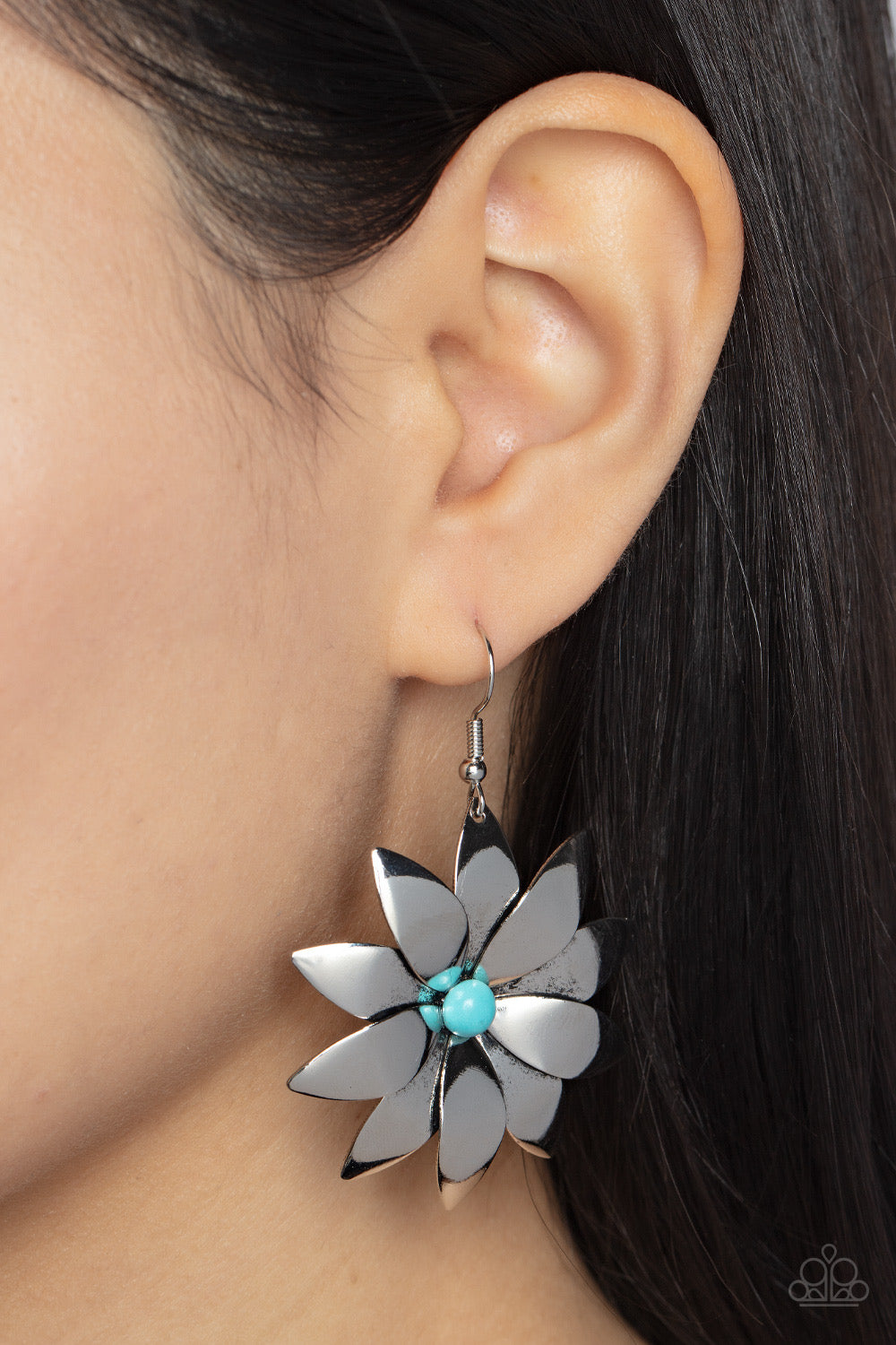 Paparazzi Pinwheel Prairies - Blue Earrings 